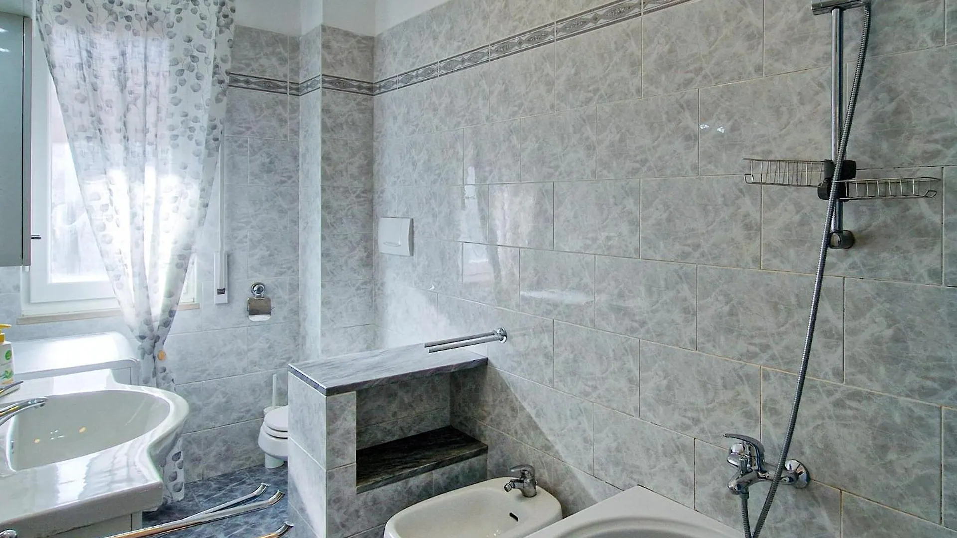 Beautiful Apartment In Recco With Wifi